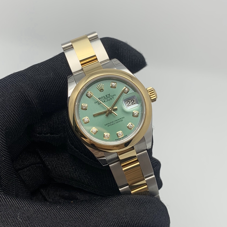 Rolex 劳力士 女装日志型系列，279163。28毫米表径，18K黄金/精钢表壳，薄荷绿面盘，钻石时标，3点位置日期显示，2236自动上弦机械机芯，专柜定价：81100元。 单表附保卡。