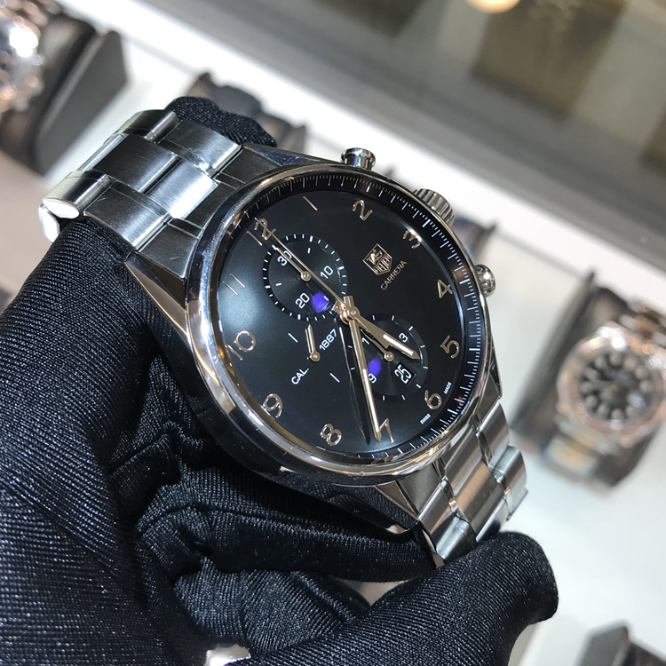 Tag Heuer 泰格豪雅 卡莱拉系列，CAR2014.BA0796。43毫米表径，精钢表壳，黑色面盘，日期显示、计时功能，Cal.1887自动上弦机械机芯，动力储备50小时，专柜定价：51000元。 全套附件齐全。