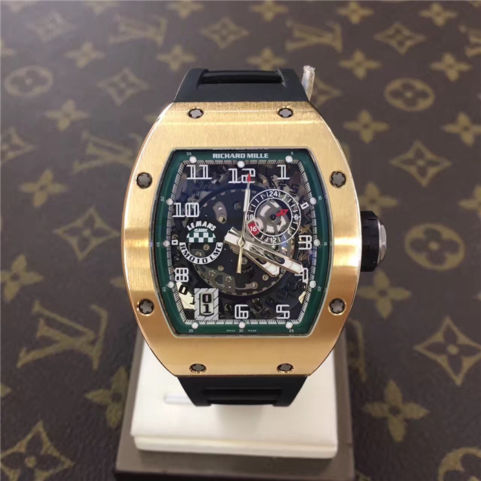 RICHARD MILLE 里查德米勒 男士系列 RM 010 AUTOMATIC。48 x 39.30毫米表径。18K玫瑰金表壳，酒桶型镂空表盘。七点位置视窗式日期显示。CALIBER RM 005-S自动上弦机械机芯。 单表附保卡。