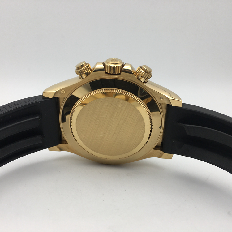 Rolex 劳力士 宇宙计型迪通拿系列，116518ln-0035。40毫米表径，18K黄金表壳，陶瓷外圈连计速刻度，黑色面盘，计时功能，Cal.4130自动上弦机械机芯。专柜定价：214700元。  全套附件齐全。