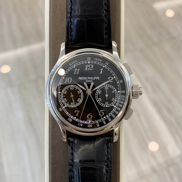 PATEK PHILIPPE 百达翡丽 超级复杂功能时计系列，5370P-001。41毫米表径，PT950表壳，纯黑色珐琅面盘，金质立体宝玑字块，双秒追针计时表，小秒针表盘，计时功能，Caliber CHR 29-535 PS手动上弦机械机芯，动力储备55-65小时。专柜定价：1826000元。 单表无附件。