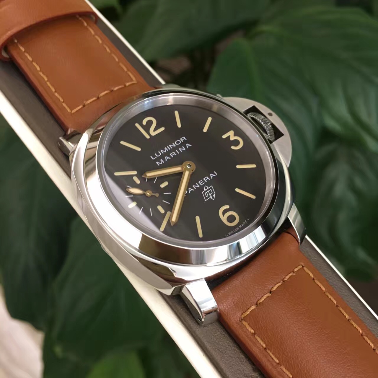 沛纳海 Panerai PAM00632 44毫米表径 手动机械