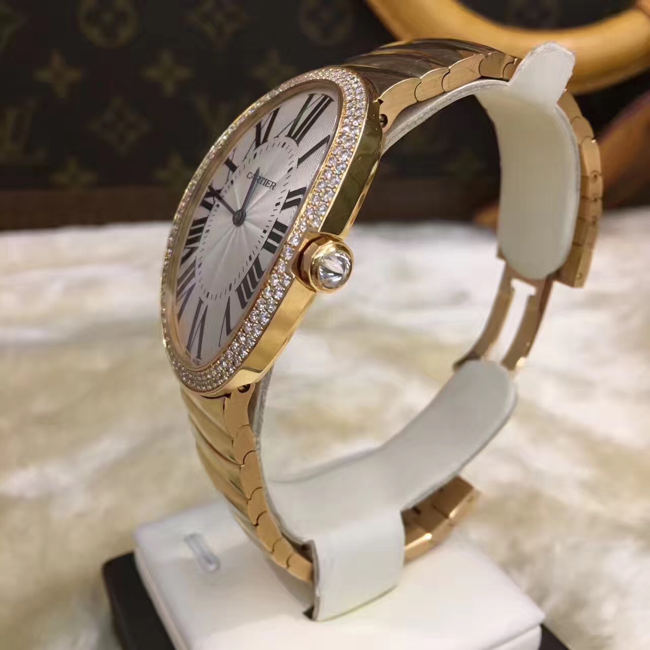 卡地亚 浴缸WB520003 最大号 玫瑰金原镶钻圈 32*44mm 手动机械