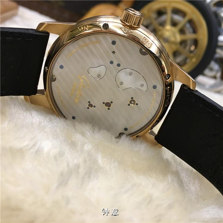 Glashutte 格拉苏蒂原创 Senator Diary 艺术与工艺系列，66-05-25-25-05。42毫米表径，18K玫瑰金表壳，银灰色面盘，专利机芯倒置设计表面，偏心表盘，动储显示，手动上弦机械机芯，动力储备41小时。专柜缺货款，限量200枚，?定价：218500元。 全套附件齐全。