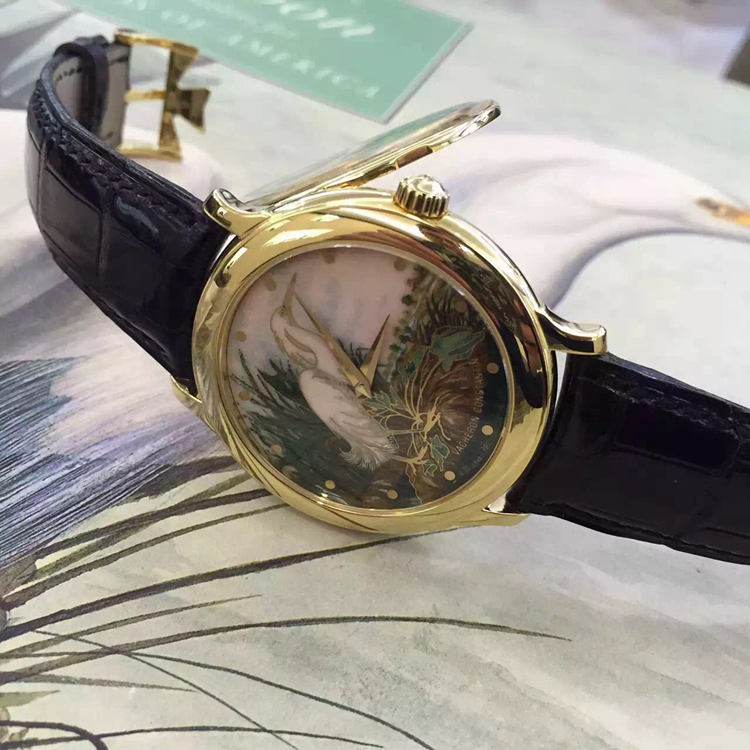 Vacheron Constantin 江诗丹顿，VC43060/000J。38毫米表径，18K黄金表壳，掐丝珐琅白莺面盘，将官底盖，自动机械，21G雕花摆陀，日内瓦印记，罕见艺术收藏品，值得拥有！ 全套附件齐全。