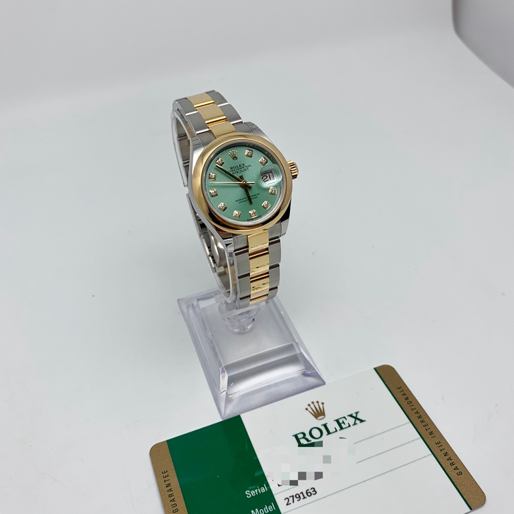 Rolex 劳力士 女装日志型系列，279163。28毫米表径，18K黄金/精钢表壳，薄荷绿面盘，钻石时标，3点位置日期显示，2236自动上弦机械机芯，专柜定价：81100元。 单表附保卡。