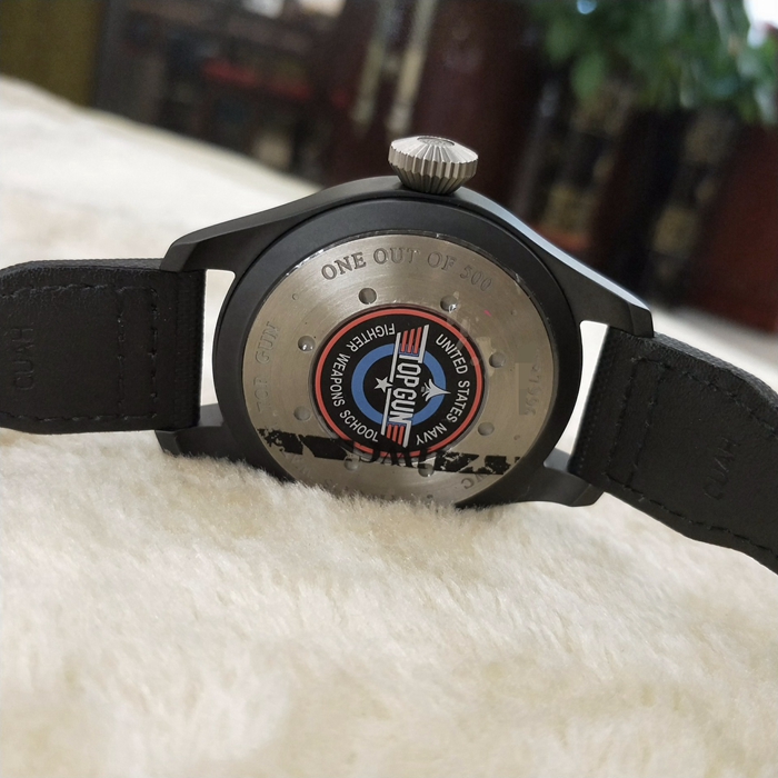 IWC 万国 飞行员系列，IW501903。48毫米表径，陶瓷表壳。黑色圆形面盘，三点位置动力储备显示，六点位置视窗式日期显示，双面防反光凸状蓝宝石玻璃表镜，自动上弦机械机芯，动力储备168小时（7天）。 全套附件齐全。