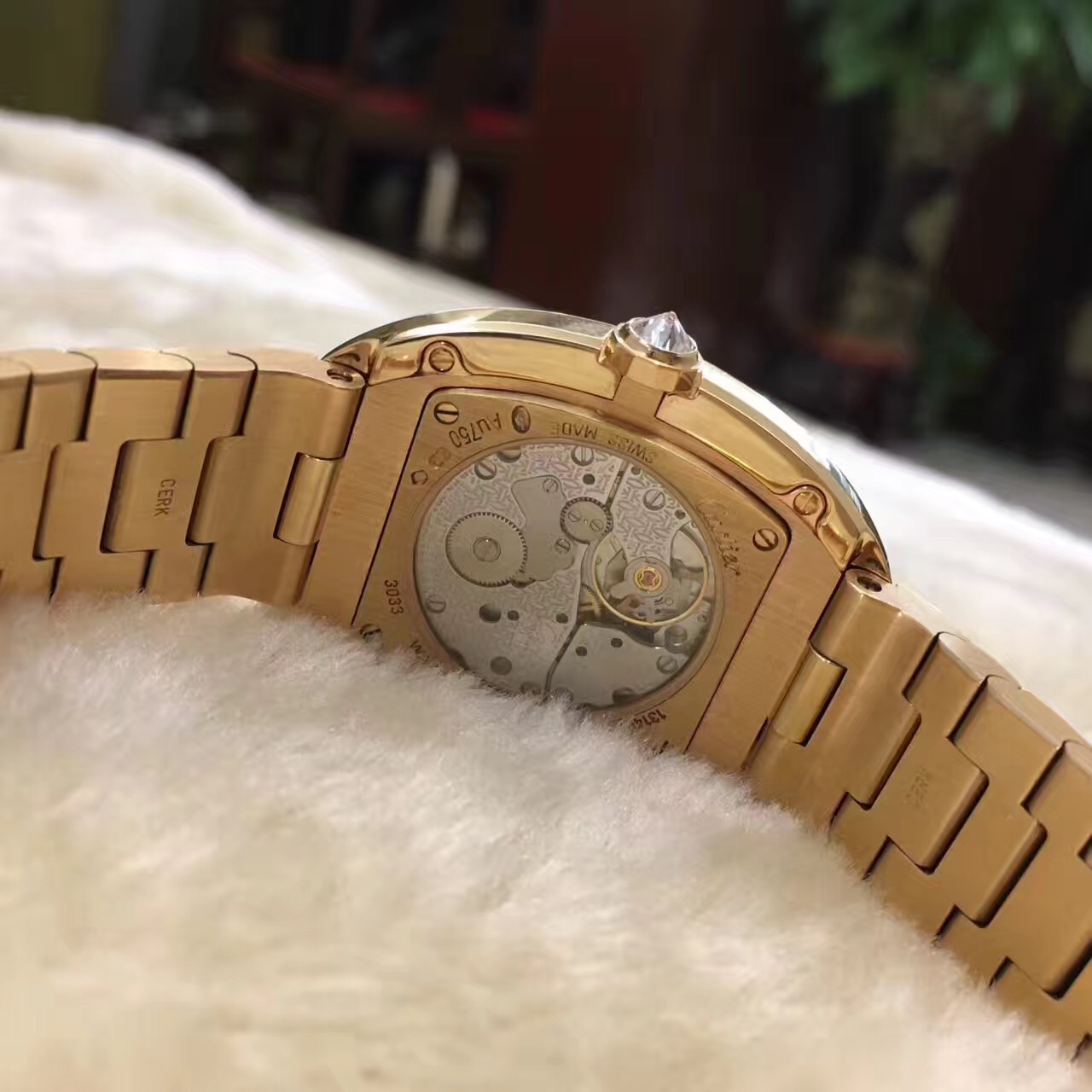 卡地亚 浴缸WB520003 最大号 玫瑰金原镶钻圈 32*44mm 手动机械