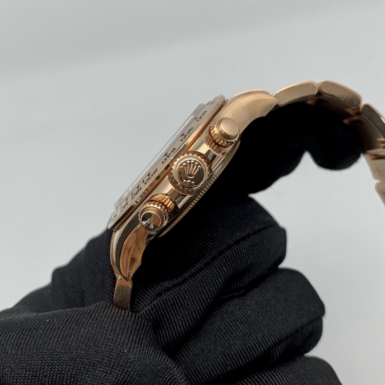 Rolex 劳力士 宇宙计型迪通拿系列，m116505-0011。40毫米表径，18K玫瑰金蚝式表壳，固定外圈连计速刻度，巧克力色面盘，计时功能，Cal.4130自动上弦机械机芯。专柜定价：292500元。 单表无附件。