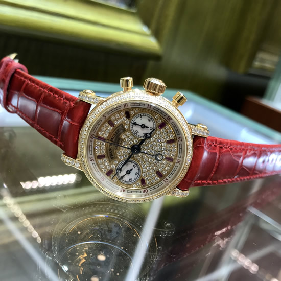 FRANCK MULLER 法兰克穆勒，2860 NA D CD。31毫米表径，18K玫瑰金，原镶钻圈钻耳，满天星面盘，计时功能手动上弦机械机械。 单表无附件。